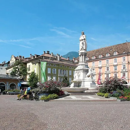 Locazione Turistica Hermine I *