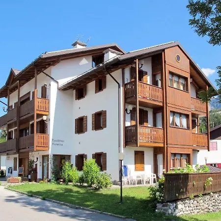Apartment Locazione Turistica Hermine I *