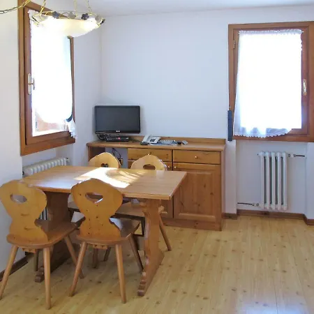 Apartment Locazione Turistica Hermine I *